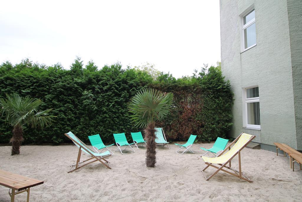 Apartments Kolo 77 Berlin Bagian luar foto